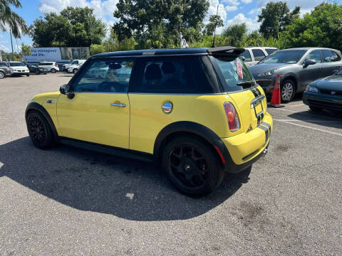 2004 MINI Cooper S