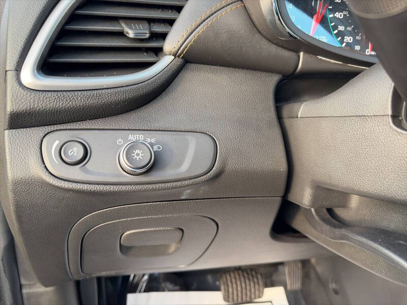 2022 Chevrolet Trax LS