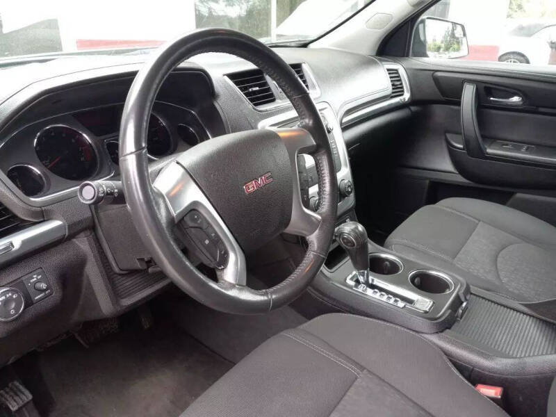 2013 GMC Acadia SLE-2