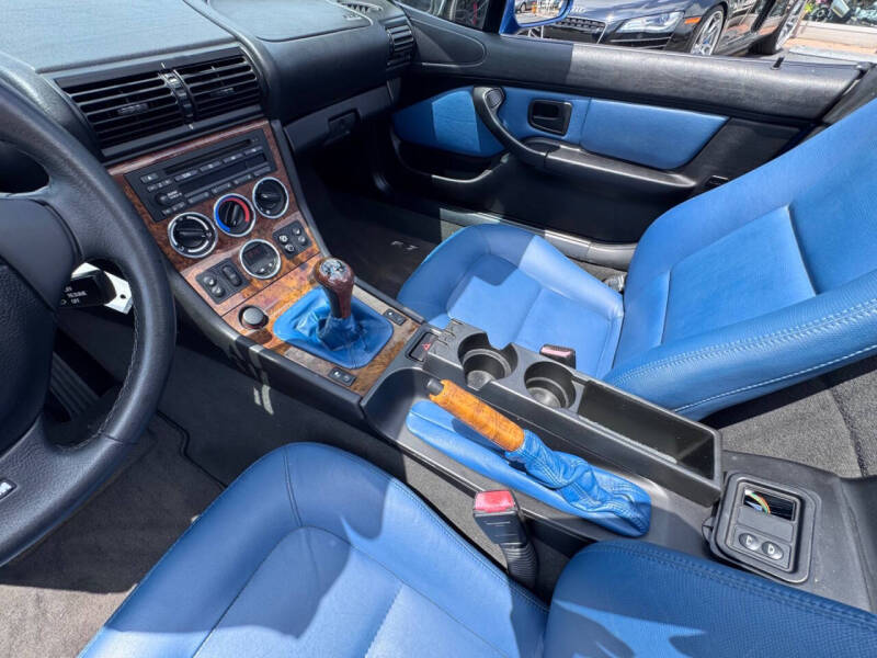 2002 BMW Z3 2.5i