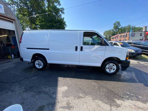 2019 GMC Savana 2500