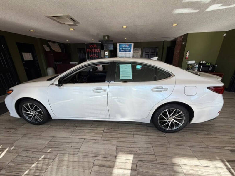 2016 Lexus ES 350