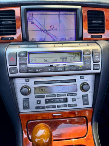 2004 Lexus SC 430