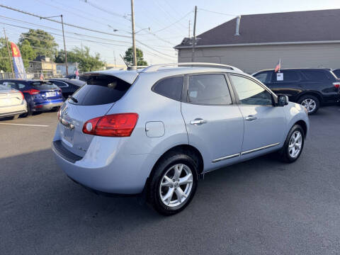 2011 Nissan Rogue SV