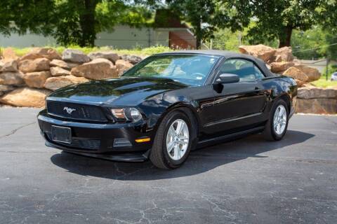 2012 Ford Mustang for sale at CROSSROAD MOTORS in Caseyville IL