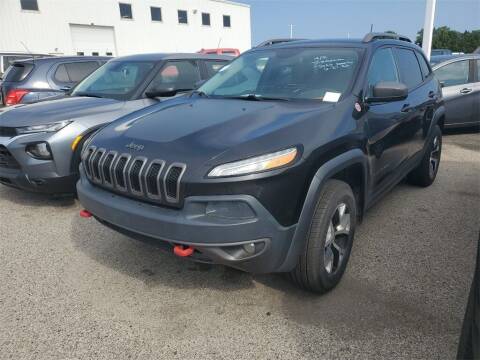 2016 Jeep Cherokee for sale at Betten Baker Preowned Center in Twin Lake MI
