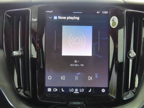 2023 Volvo XC60 B5 Core