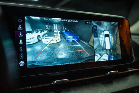 2023 Kia Carnival SX