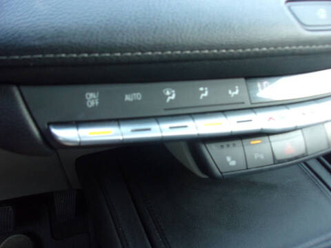 2019 Cadillac XT4 Luxury