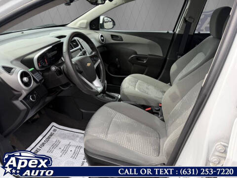 2020 Chevrolet Sonic LT