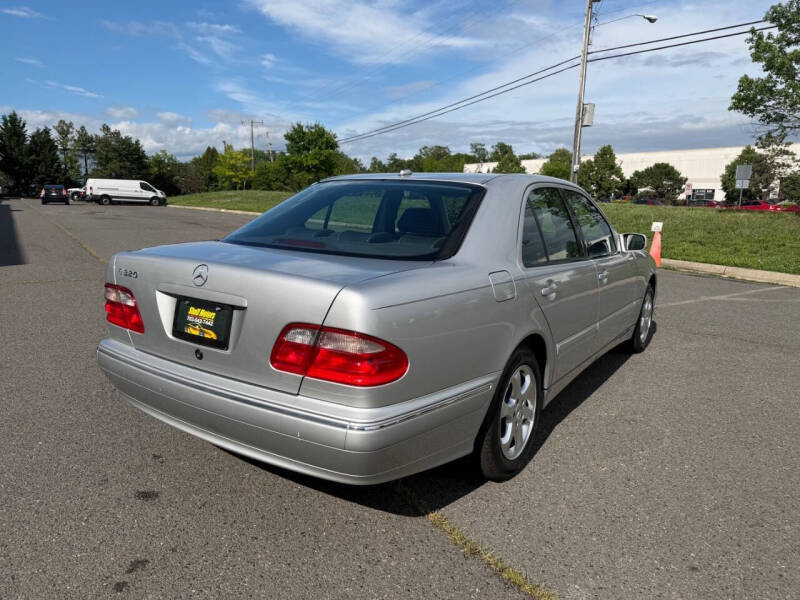 2002 Mercedes-Benz E-Class E 320