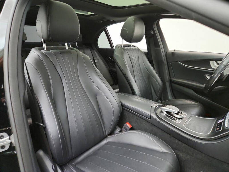 2019 Mercedes-Benz E-Class E 300