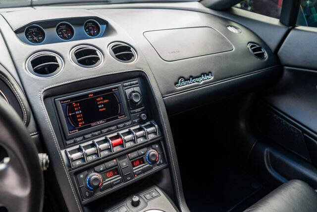 2012 Lamborghini Gallardo 27