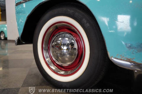1948 Ford Deluxe