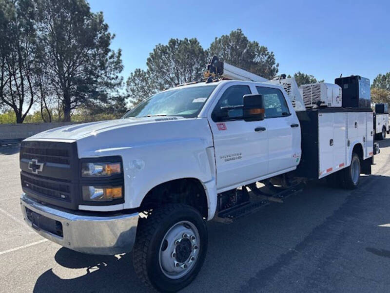 2022 Chevrolet Silverado 5500HD