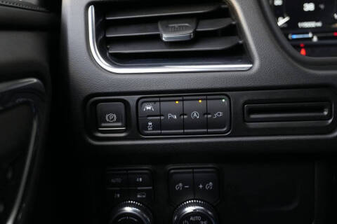 2022 GMC Yukon SLE