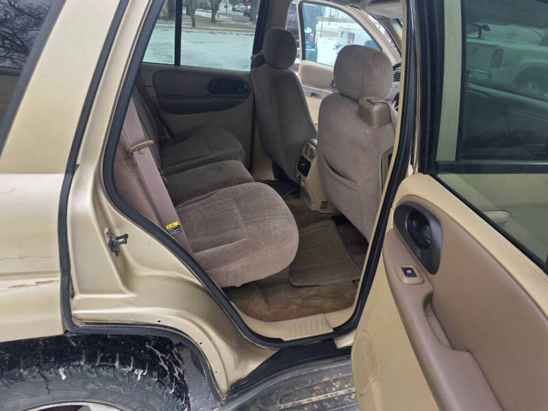 2004 Chevrolet TrailBlazer LS
