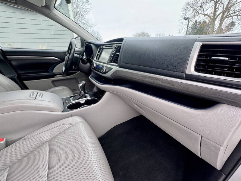 2018 Toyota Highlander Limited