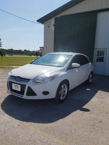 2013 Ford Focus for sale at WESTSIDE GARAGE LLC in Keokuk IA