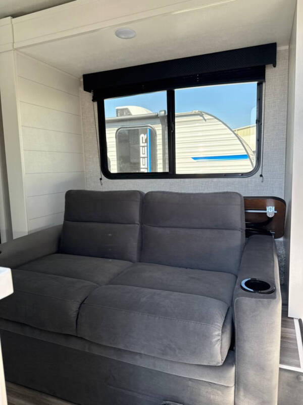 2025 Jayco Jay Flight SLX