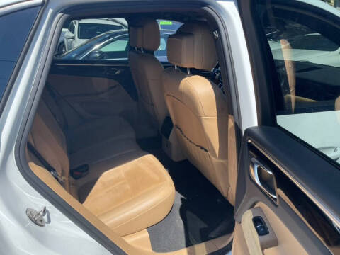2018 Porsche Macan