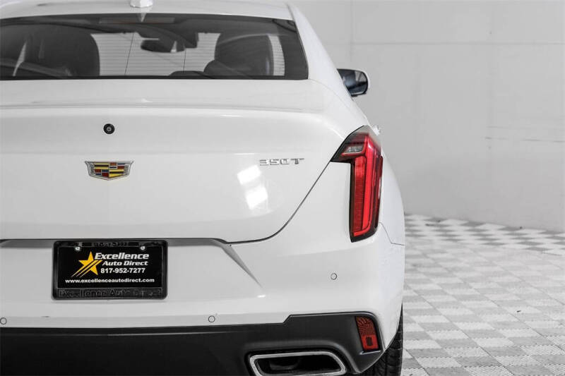 2023 Cadillac CT4 Premium Luxury