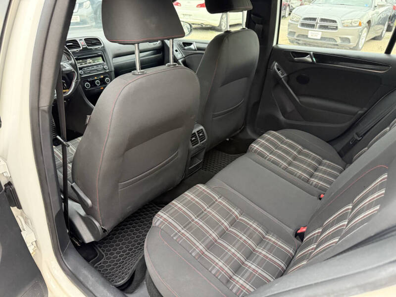 2012 Volkswagen GTI Base PZEV