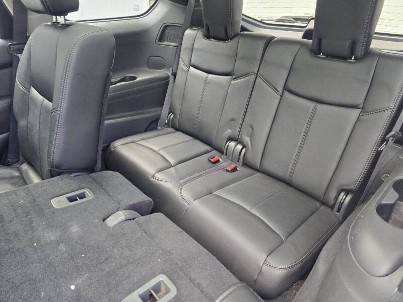 2014 Nissan Pathfinder SL