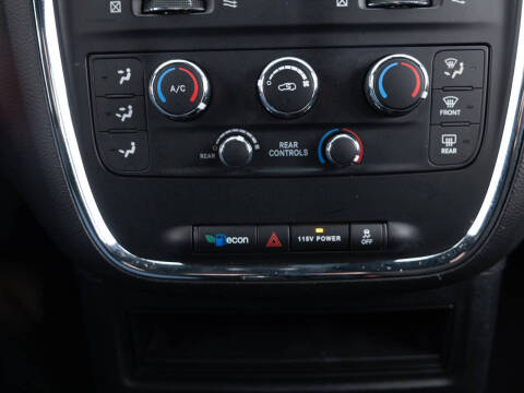 2017 Dodge Grand Caravan SE Plus