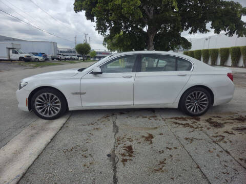 2012 BMW 7 Series 740Li