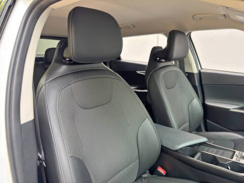 2024 Kia EV6 Light