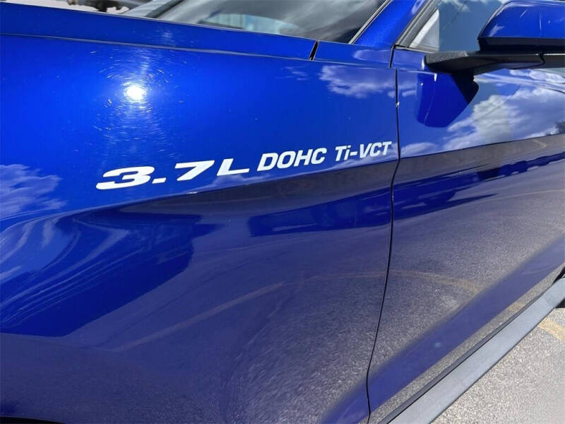 2016 Ford Mustang V6