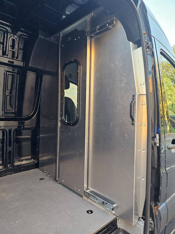 2016 Mercedes-Benz Sprinter Cargo Van Base photo 13