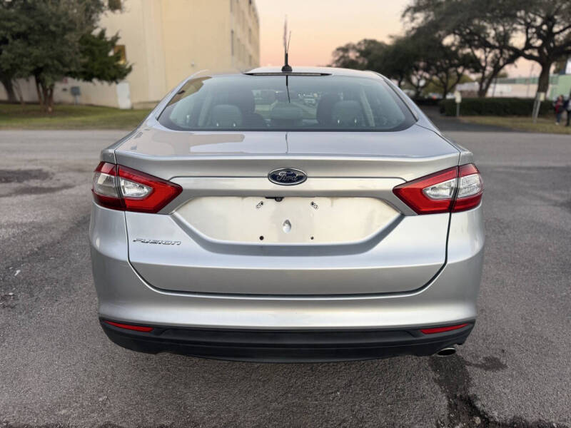 2015 Ford Fusion S