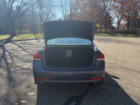 2015 Hyundai Genesis