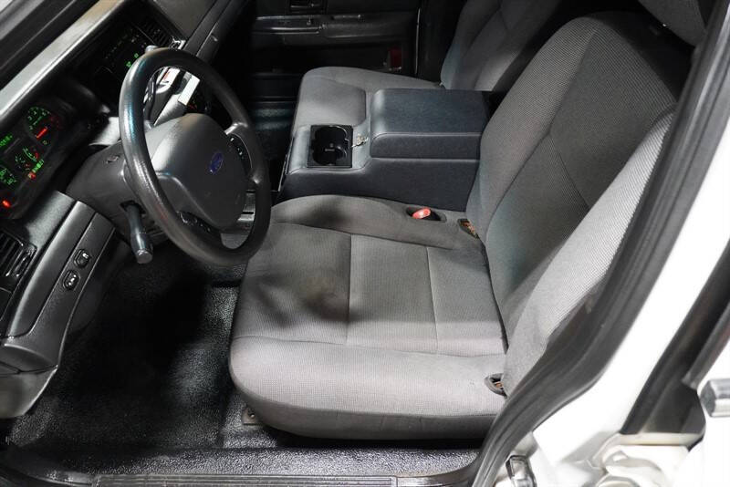 2011 Ford Crown Victoria