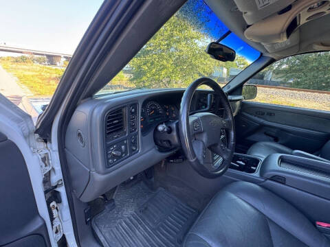 2003 Chevrolet Silverado 1500 LS