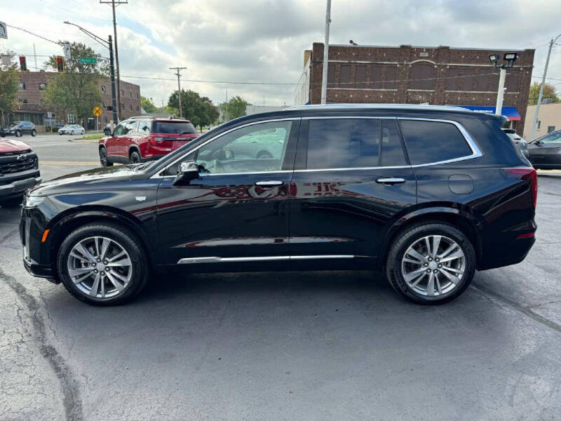 2025 Cadillac XT6 Premium Luxury