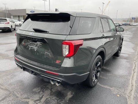 2022 Ford Explorer ST