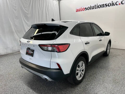 2020 Ford Escape S