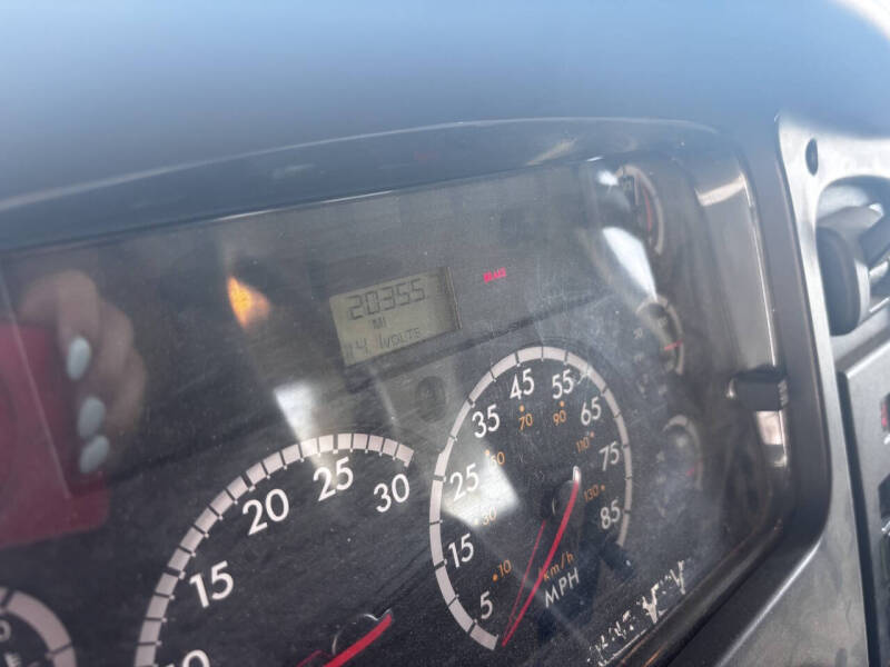 2007 Freightliner M2 106