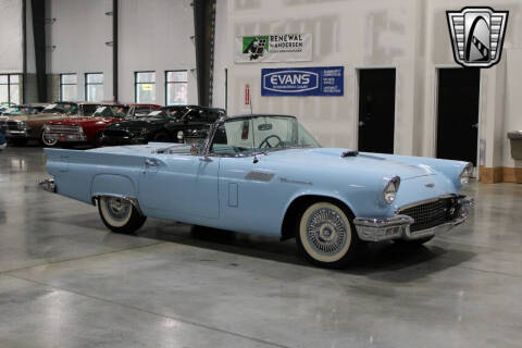 1957 Ford Thunderbird