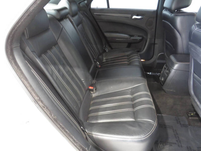 2014 Chrysler 300 S