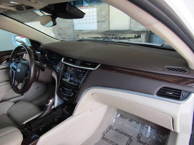 2016 Cadillac XTS Premium
