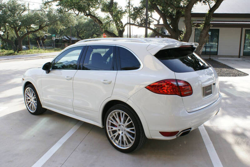 2012 Porsche Cayenne Tiptronic