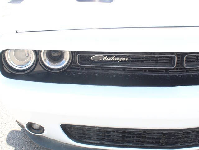 2016 Dodge Challenger SXT