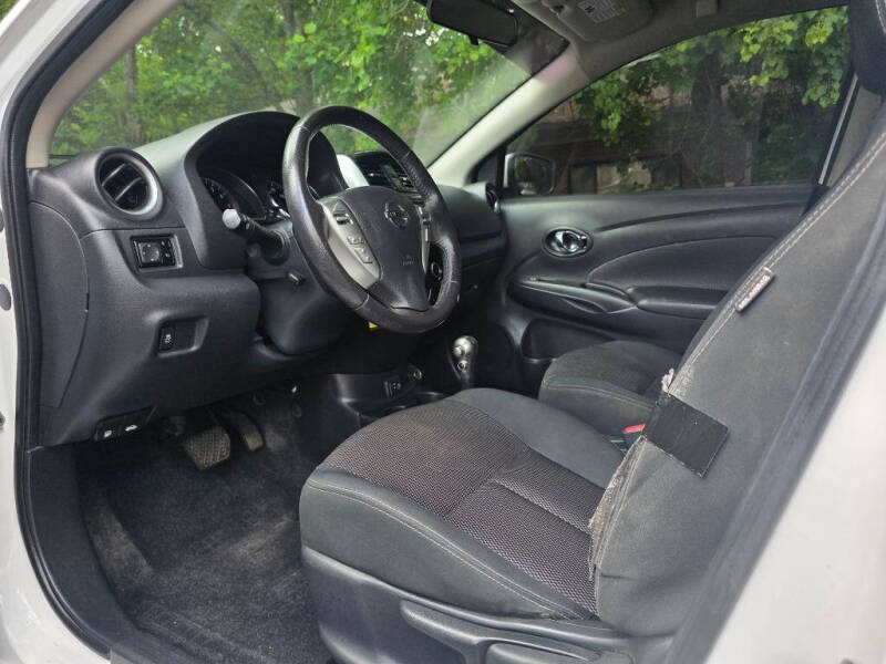 2018 Nissan Versa