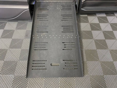 2020 Toyota Sienna LE 8-Passenger