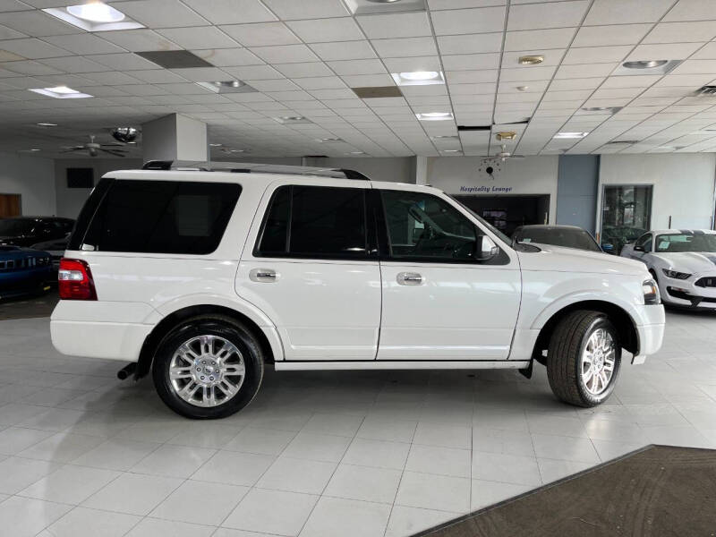 2013 Ford Expedition Limited photo 12