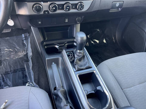 2017 Toyota Tacoma SR5 V6